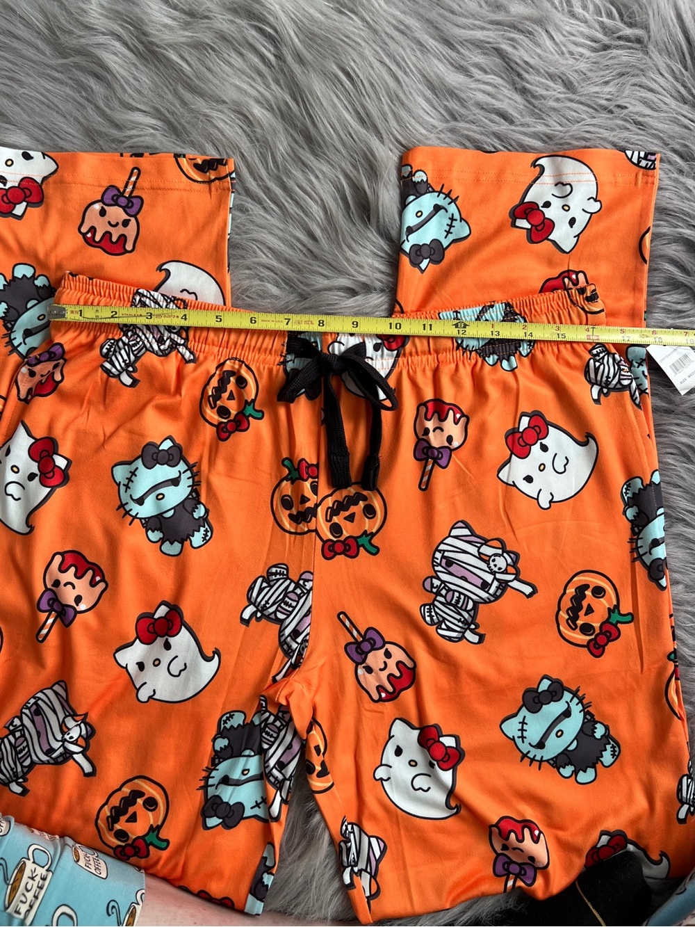 Halloween Hello Kitty Pajama Pants w/ pockets • Size Medium • NWT - Picture 9 of 9
